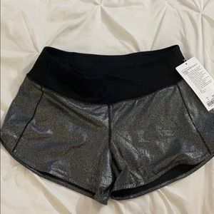 Lululemon Speed Up MR 4”